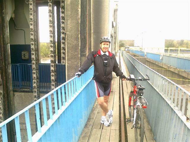 201104111041 (Small)
