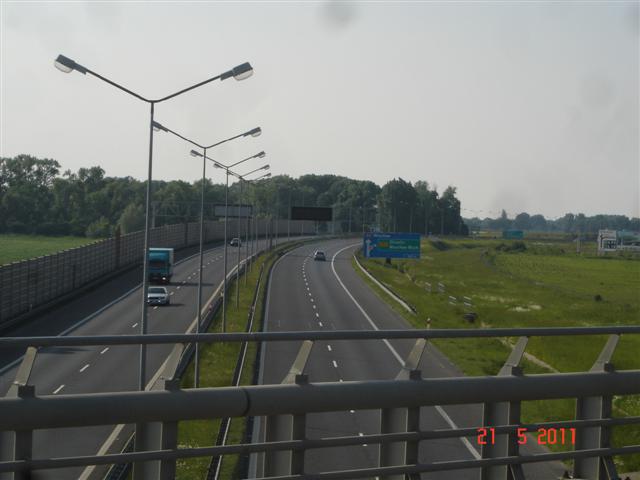 Powrót do Wrocławia, przejazd nad autostradą w Krajkowie