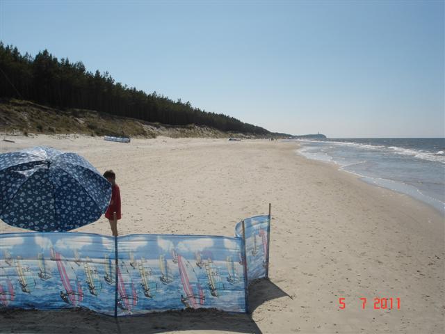 Taką plażę lubię w środku sezonu. Plażujemy. Taką plażę lubię w środku sezonu. Plażujemy.